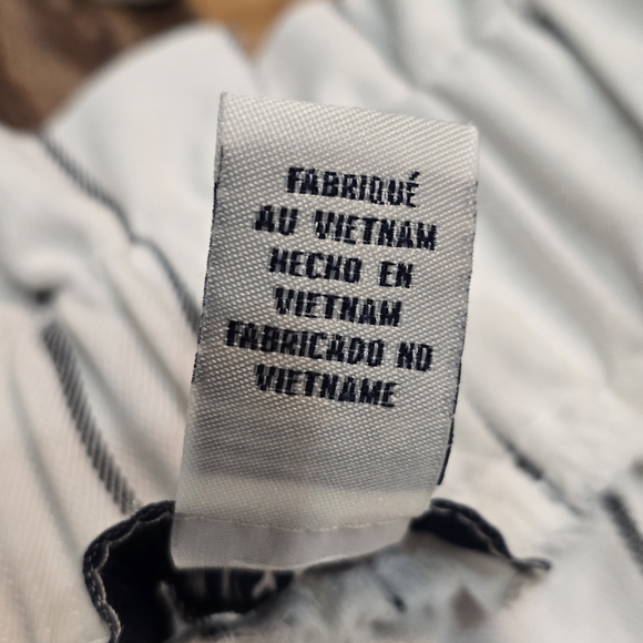 Forever 21 Pants White W/Black Stripes M Ankle Length EUC - Picture 7 of 8